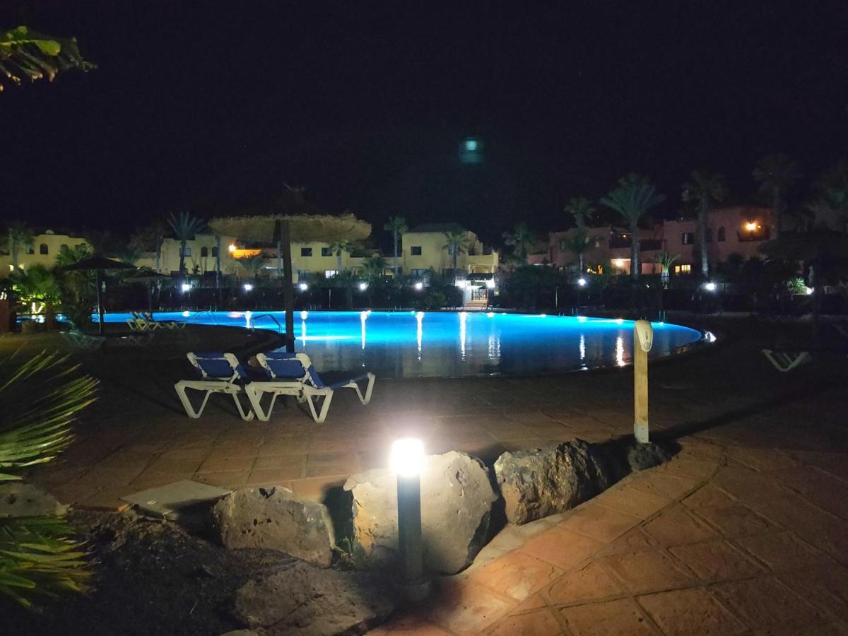 Ferienwohnung Oasis Tamarindo Poppins Pool E Terrace Corralejo Exterior foto